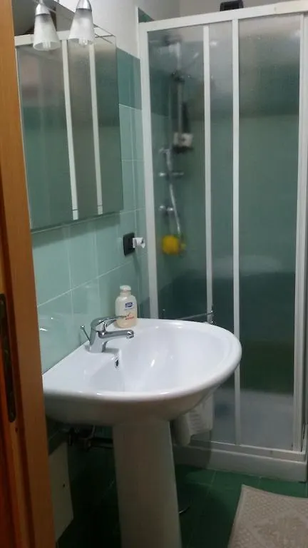 Apartamento Robert House Alguer 0*,